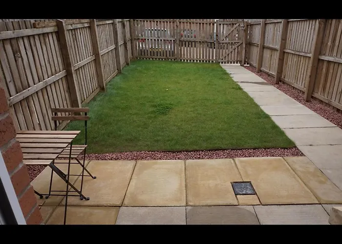 Peaceful, Lovely And Modern, Entire House Edinburgh