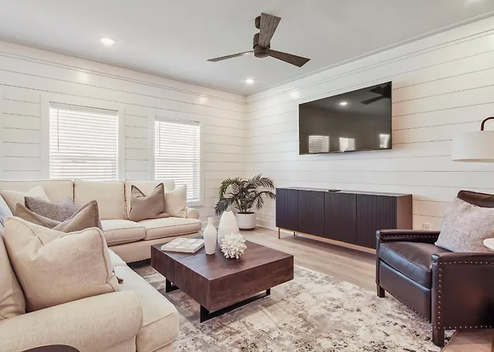 Goin Coastal By Nautical Properties Vacation Rentals Panama City Beach