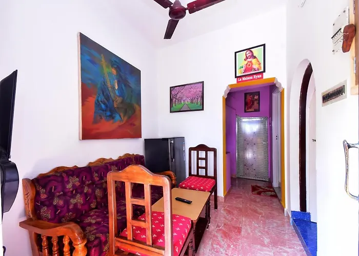 Villa Betty Individual 2 Rooms Property At Beach Front Near French Colony Pondicherry