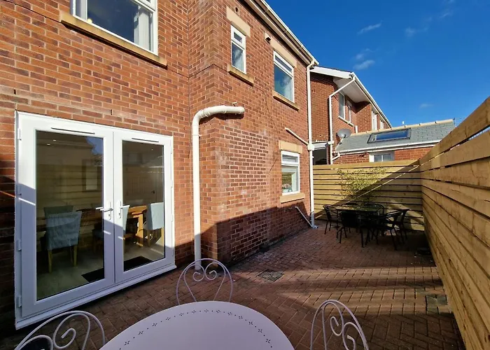 Dysa Bentinck House Villa Blackpool