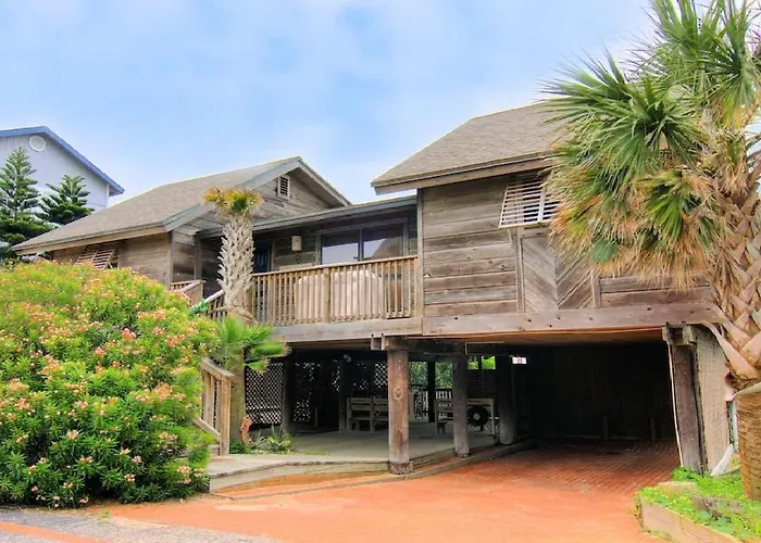 Lp8 Pieces Of Eight Unique And Rare Beach Home With Gulf Views And Boardwalk Port Aransas