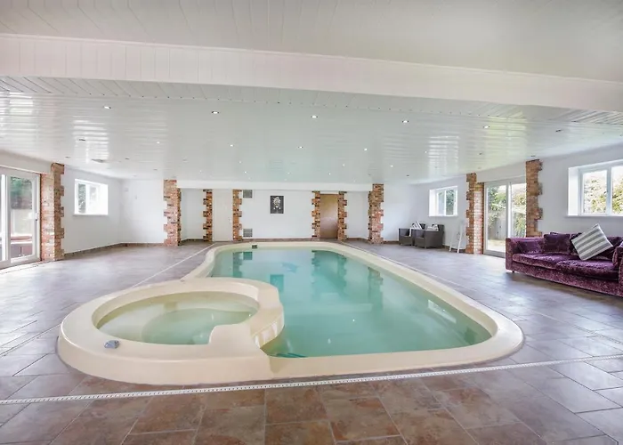 The Gardens - Stunning Farmhouse York