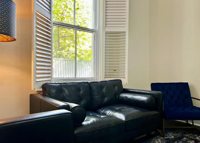 Villa On Melbourne St Adelaide