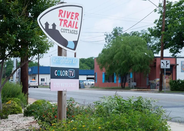 River Trail Cottages Kerrville