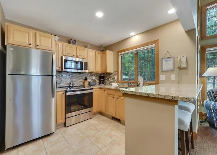658 Disciples Village Condo Boyne Falls