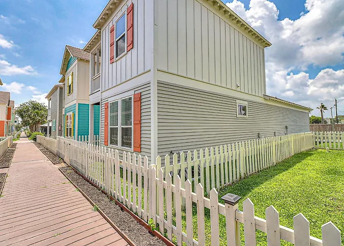 Sail Away Cottage Rockport