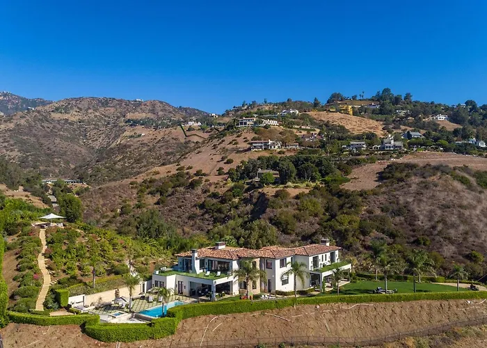 The One Of A Kind Malibu Sun Goddess Villa