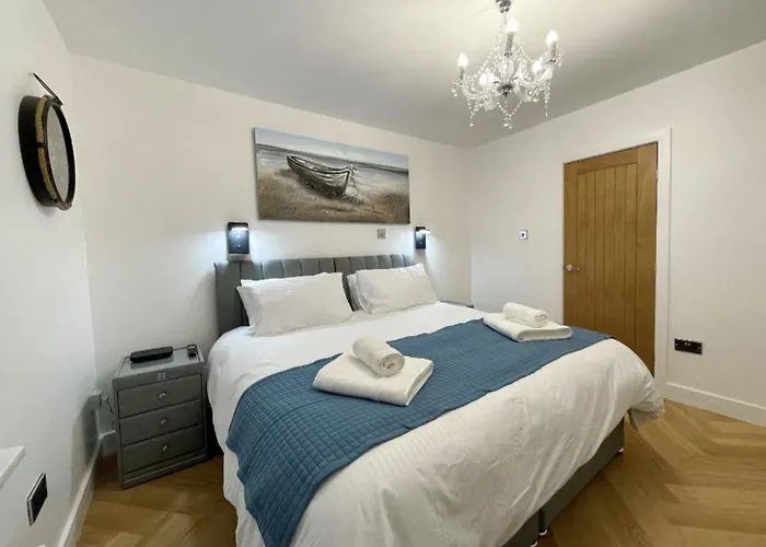 Wadsworth Cottage Whitby