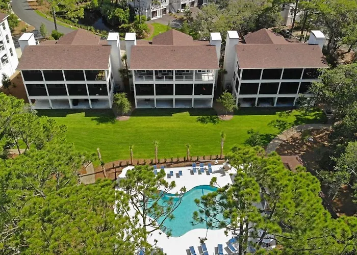 The Moorings Poolside Townhouse Villa Jekyll Island
