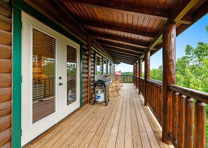 Smoky Mountain Reign Villa Sevierville