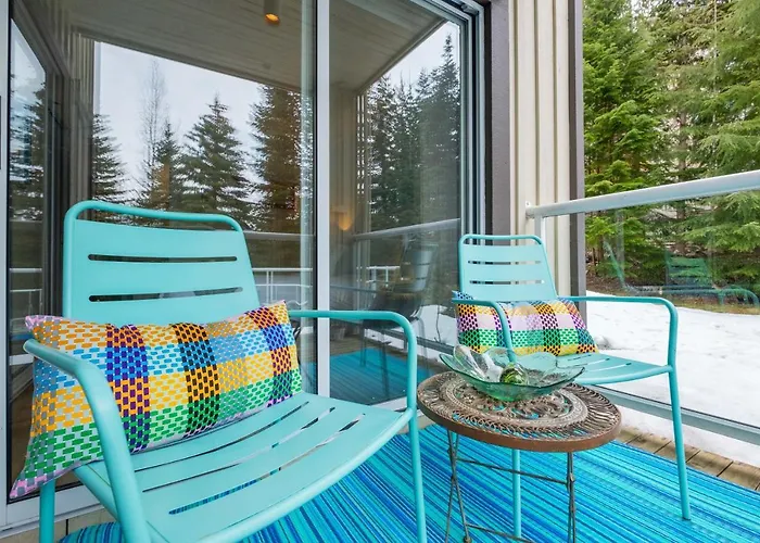 Wildwood Lodge By Outpost Whistler