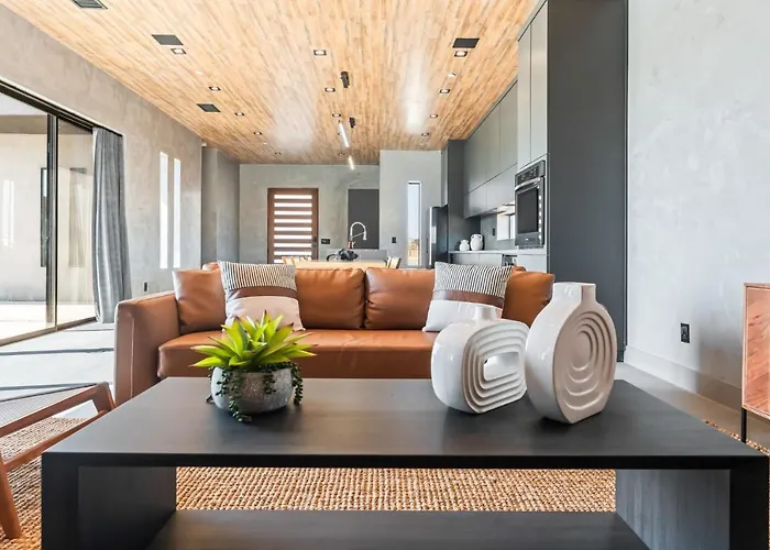 Black C House Joshua Tree