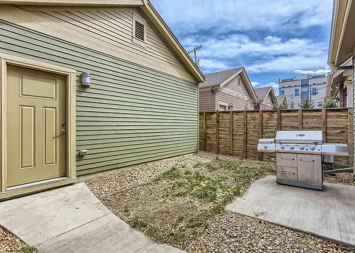 2226 N Washington St Villa Denver