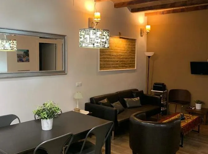Apartament Modern Al Carrer Blai, Poble Sec Barcelona