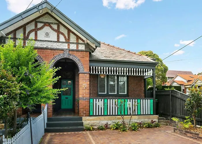 Edw19 - Stylish 2-Bed, 2-Bath Townhose In Drummoyne Sydney