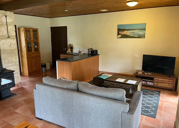 Happy Dogs Cottage Margaret River