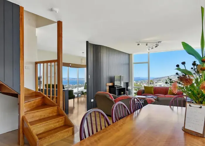 Poet S House 6Br Fabulous Character Wow Views Villa Hobart