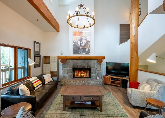 Newly Renovated 4-Bed, Bath Ski-In, Ski-Out With Fireplaces, Private Hot Tub, And Private Garage! Whistler