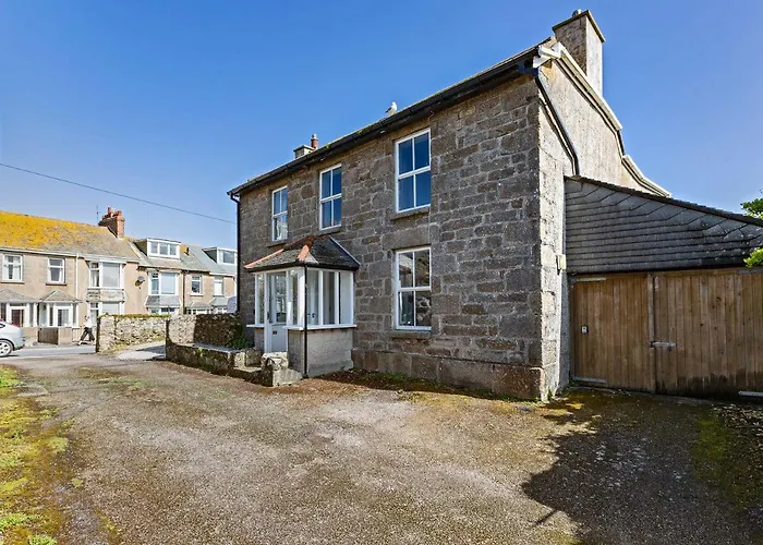 Ayr Farmhouse St Ives 
