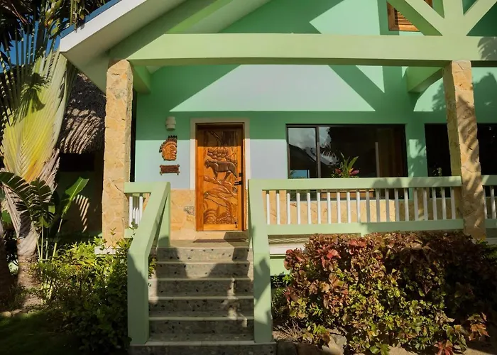 Little Harvest Caye - Your Own Private Island Placencia