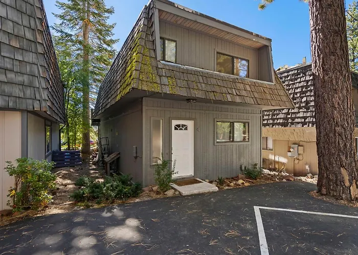 Incline Village Championship Golf Coarse Retreat