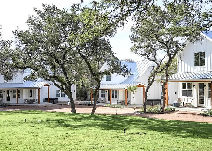 Camp Hideaway Gruene Villa New Braunfels