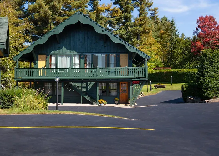 Town House Lodge Lake Placid