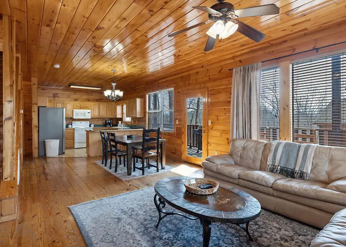Smoky Mountain Lodge Cabin Sevierville