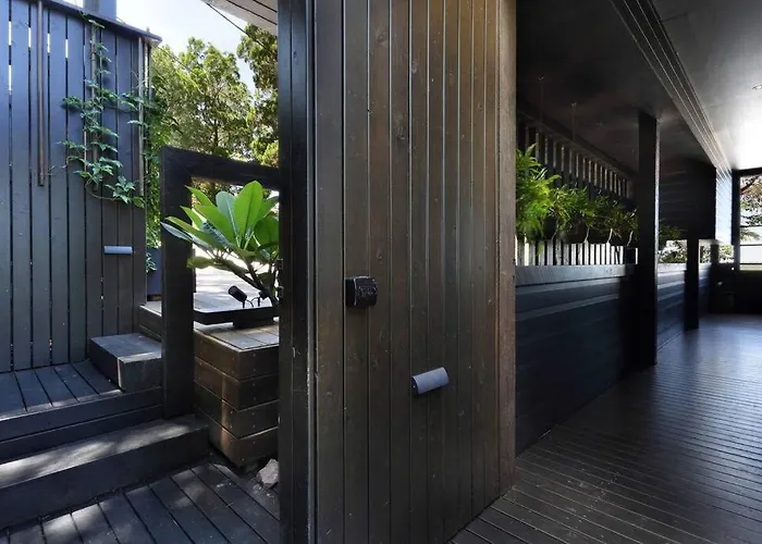 Shack Palace Noosa Home