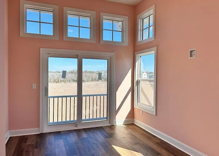 Aquila East Villa Oak Island