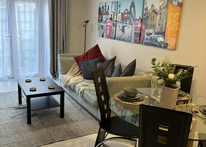 Cosy Corner - 2 Bed House With Parking! Villa Southampton