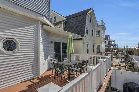Bartram Dream House I - Bartram Beach Retreat Atlantic City