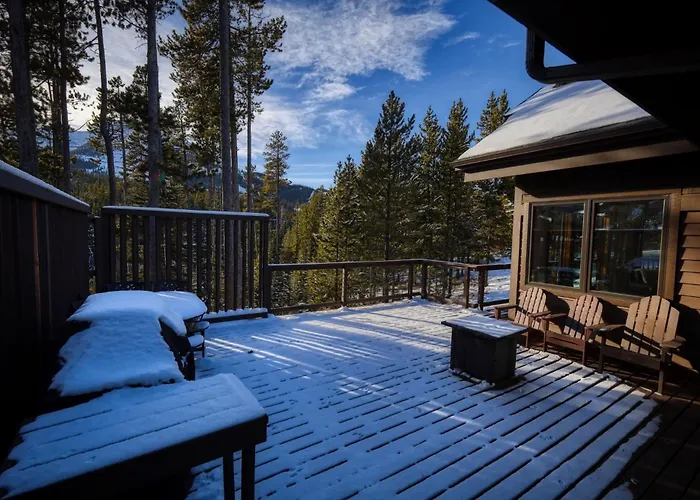 Rising Bull Lodge Big Sky