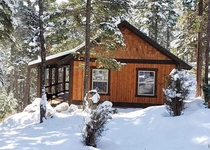 Whispering Pines Cabins Lakeside