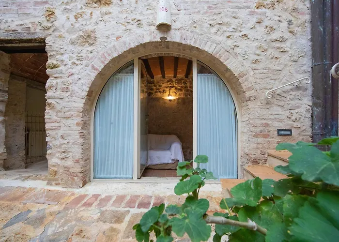 Tenuta Decimo - Villa Dini San Gimignano