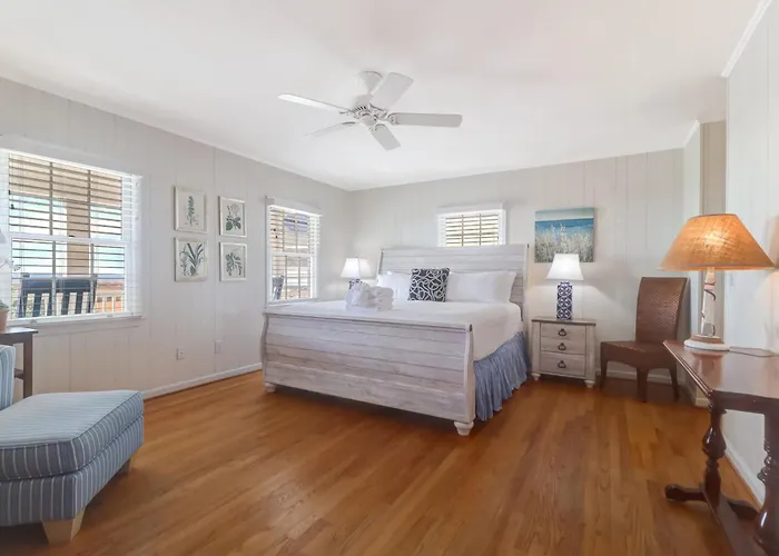 3602 Palm Boulevard Isle of Palms