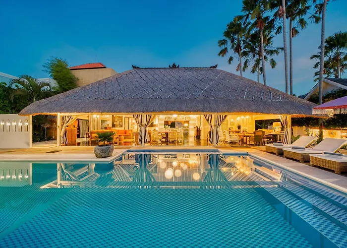 Villa Kalis, 10Br, Sleeps 24, Perfect For Groups, Best Value Seminyak Seminyak (Bali)