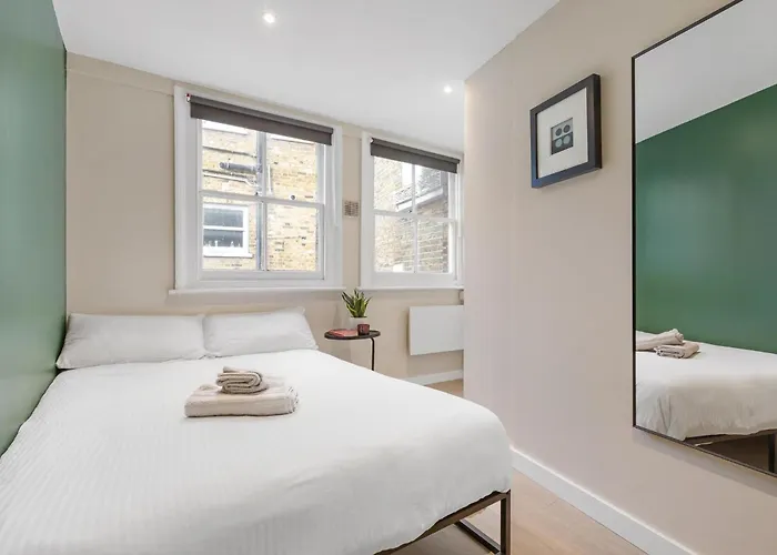 Quaint Homes In Chelsea London