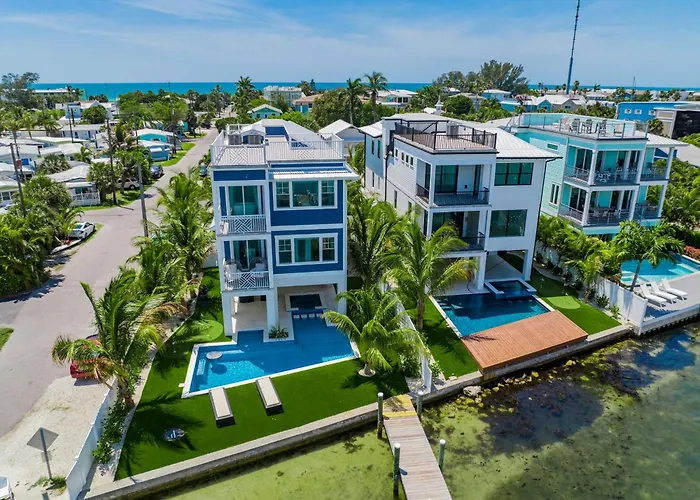 Bikinis And Bellinis Villa Bradenton Beach