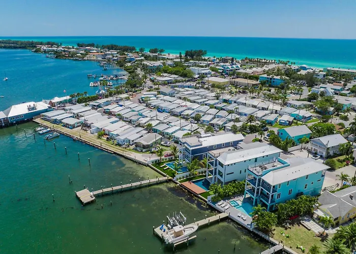Bikinis And Bellinis Villa Bradenton Beach