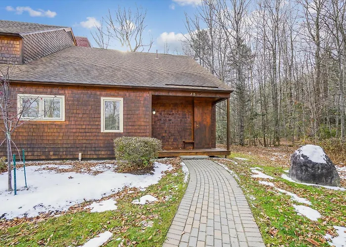 Glazebrook J5 3 Bedroom Townhome With Sauna & Fireplace Killington