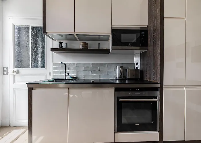 Place Des Vosges Paris