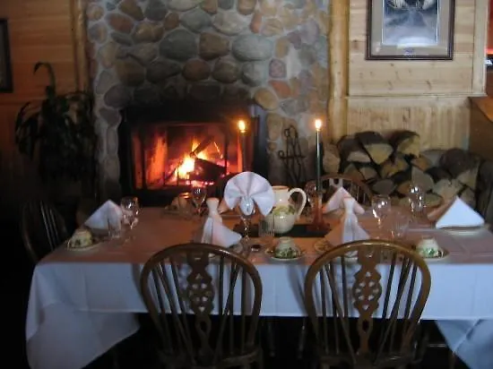 The Bull Moose Lodge Alpine