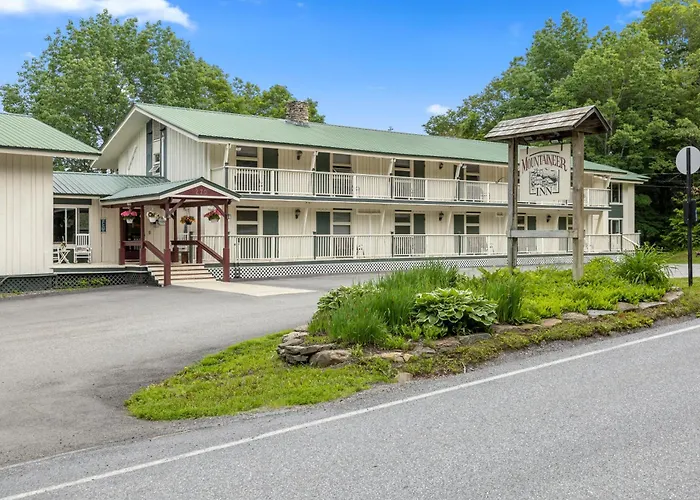 Mountaineer Inn West Dover