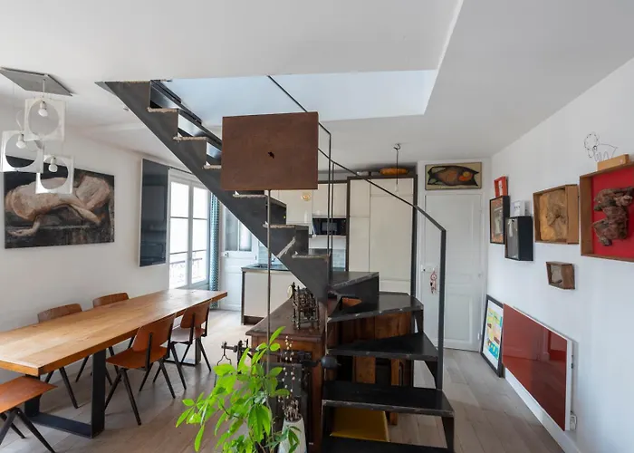 Place Des Vosges Paris