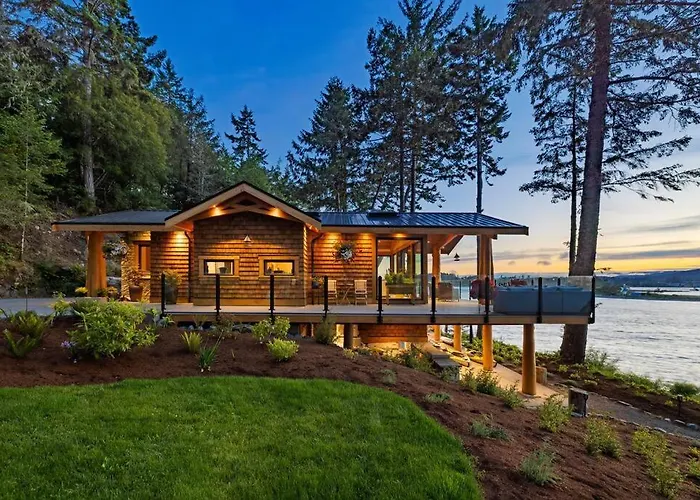 Kingfisher Manor Sooke