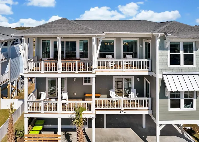 A Perfect Approach Villa Oak Island
