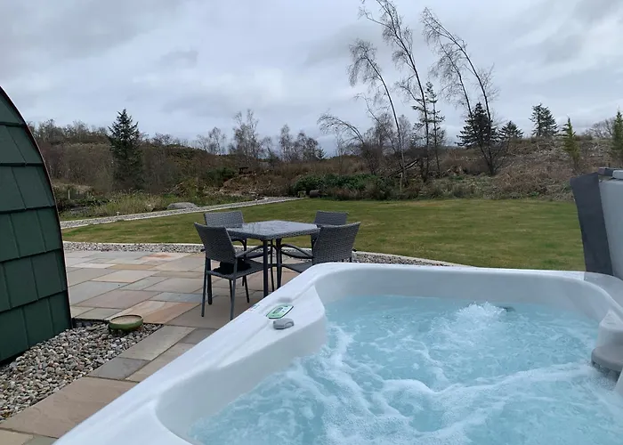 Tawny Owl Pod With Hot Tub Villa Oban