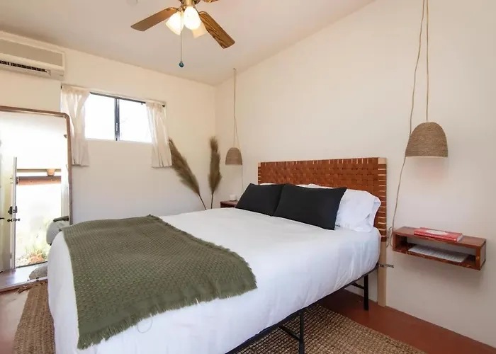 Desert Lily - Room 1 With Shared Pool Access Joshua Tree