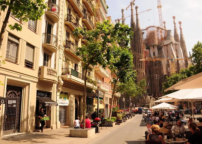 Gaudi Sagrada Familia Apartment Barcelona